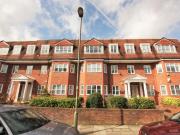 3 bedroom flat for rent in Audley Park, Neeld Crescent,...