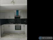 3 Bedroom Flat For Rent In Aylesbury