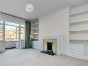 3 bedroom flat for rent in Barons Keep Gliddon Road... 3 bedroom flat for rent in Barons Keep Gliddon Road...