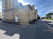 3 bedroom flat for rent in Bay View Mews, Bournemouth, BH2