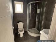 3 bedroom flat for rent in Beehive Lane, Ilford, IG4