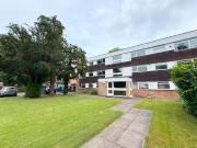 3 bedroom flat for rent in Blossomfield Road, Solihull,...