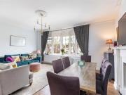 3 bedroom flat for rent in Brondesbury Park, London NW6