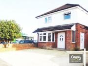 3 Bedroom Flat For Rent In Burgess Riad, Southampton