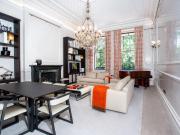 3 bedroom flat for rent in Cadogan Square, London SW1X