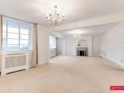 3 bedroom flat for rent in Cholmeley Park, London, N6