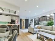 3 Bedroom Flat For Rent In Davenant Street, London