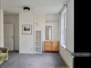 3 bedroom flat for rent in Dicksee House, London, NW8