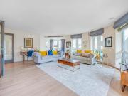 3 bedroom flat for rent in Doulton House, Chelsea Creek,...