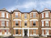 3 bedroom flat for rent in Edgeley Road, Clapham, SW4 3 bedroom flat for rent in Edgeley Road, Clapham, SW4