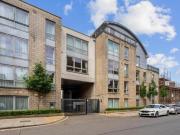 3 Bedroom Flat For Rent In Edinburgh