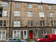 3 Bedroom Flat For Rent In Edinburgh