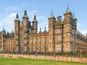 3 Bedroom Flat For Rent In Edinburgh, Midlothian 3 Bedroom Flat For Rent In Edinburgh, Midlothian