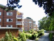 3 bedroom flat for rent in Fairview Park, Poole, BH14
