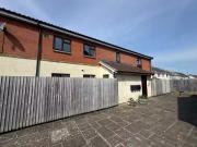 3 bedroom flat for rent in Flat 4 Johnstone Court Brooks...