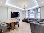3 bedroom flat for rent in Glentworth Street,...