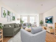 3 bedroom flat for rent in Greensward House, Imperial...