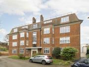 3 bedroom flat for rent in Grosvenor Hill, Wimbledon, SW19