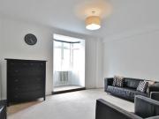 3 Bedroom Flat For Rent In Hammersmith Road, Hammersmith