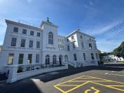 3 bedroom flat for rent in Hartington Place, EASTBOURNE,... 3 bedroom flat for rent in Hartington Place, EASTBOURNE,...