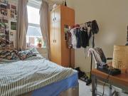 3 bedroom flat for rent in Helmsley Road, Sandyford,...