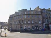 3 bedroom flat for rent in Huntly Street, Canonmills,...