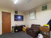 3 Bedroom Flat For Rent In Hyde Park