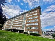 3 Bedroom Flat For Rent In Ilford
