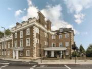 3 bedroom flat for rent in Kew Bridge Road, Brentford, TW8