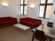 3 Bedroom Flat For Rent In Leeds, Uk