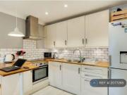 3 Bedroom Flat For Rent In London