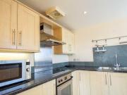 3 Bedroom Flat For Rent In London