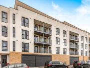 3 Bedroom Flat For Rent In London