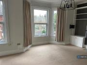 3 Bedroom Flat For Rent In London