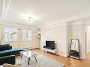 3 Bedroom Flat For Rent In London