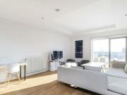 3 Bedroom Flat For Rent In London City Island, London