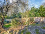 3 Bedroom Flat For Rent In Longstone Avenue, Willesden...