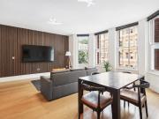 3 bedroom flat for rent in Nevern Square, Earls Court, SW5