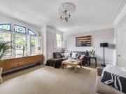 3 bedroom flat for rent in Niton Street, Crabtree...