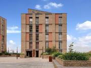 3 bedroom flat for rent in Oberman Road, Dollis Hill, NW10