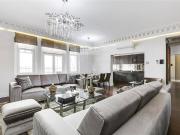 3 bedroom flat for rent in Palace Gate, Kensington, W8 3 bedroom flat for rent in Palace Gate, Kensington, W8