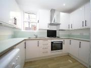3 bedroom flat for rent in Park Hall Road, London, N2