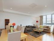 3 Bedroom Flat For Rent In Pimlico, London