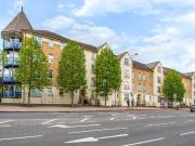 3 bedroom flat for rent in Richmond Road, Kingston Upon...