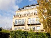 3 bedroom flat for rent in Riversdale Crescent,...