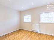 3 bedroom flat for rent in Salisbury Place, SW9