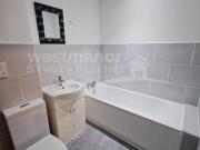 3 bedroom flat for rent in Salisbury Road, Leicester,...