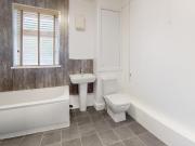 3 bedroom flat for rent in St Michaels Crescent, Leeds, LS6
