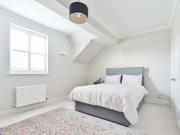 3 Bedroom Flat For Rent In Streatham Hill, London