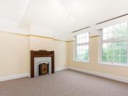 3 Bedroom Flat For Rent In Streatham Hill, London